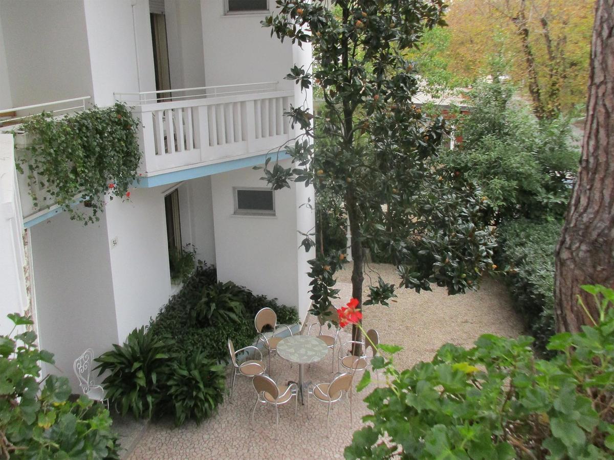 Hotel Pensione Ornella Cesenatico Exterior foto